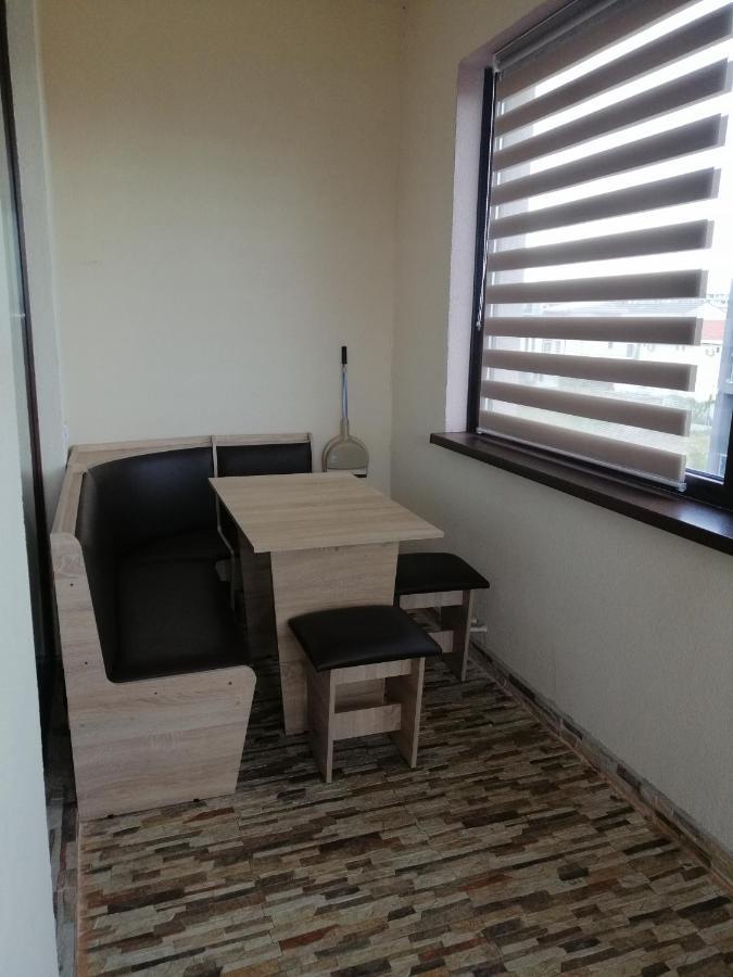Adina Apartment Năvodari Екстериор снимка